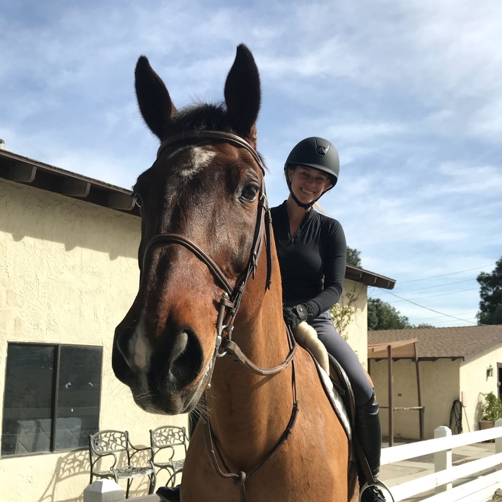 Meet your Posher, Nicole